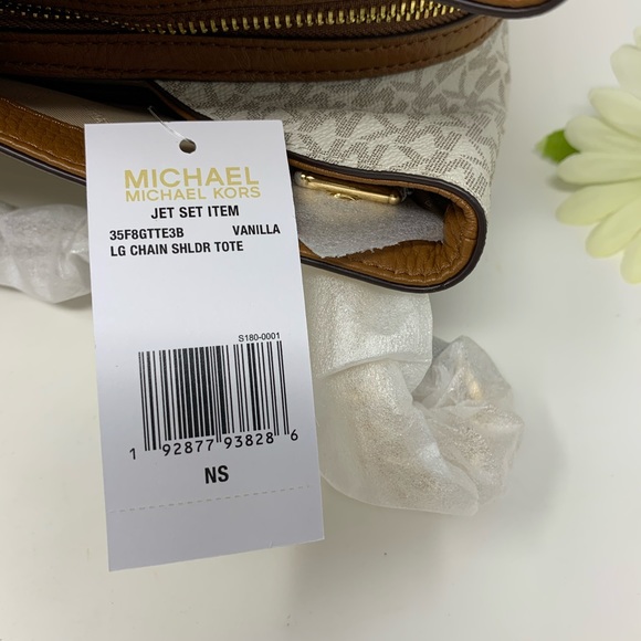 Michael Kors Large Chain Shoulder Bag - Picture 7 of 12